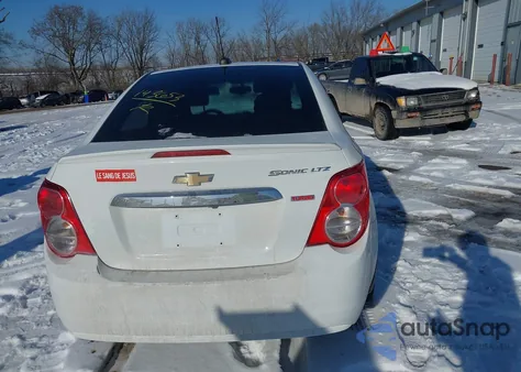 2016 Chevrolet Sonic Ltz Auto из США, поврежденный, VIN 1G1JE5SB5G4143653